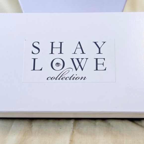 HUGE 3 ½ INCH H. GENUINE CRYSTAL NECKLACE, by SHAY LOWE, RED CARPET GLAMOUR STAT - Picture 6 of 9